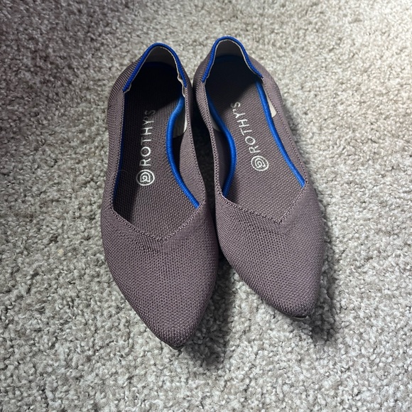 Women’s Rothy’s Pointed Toe Flats - Picture 1 of 4